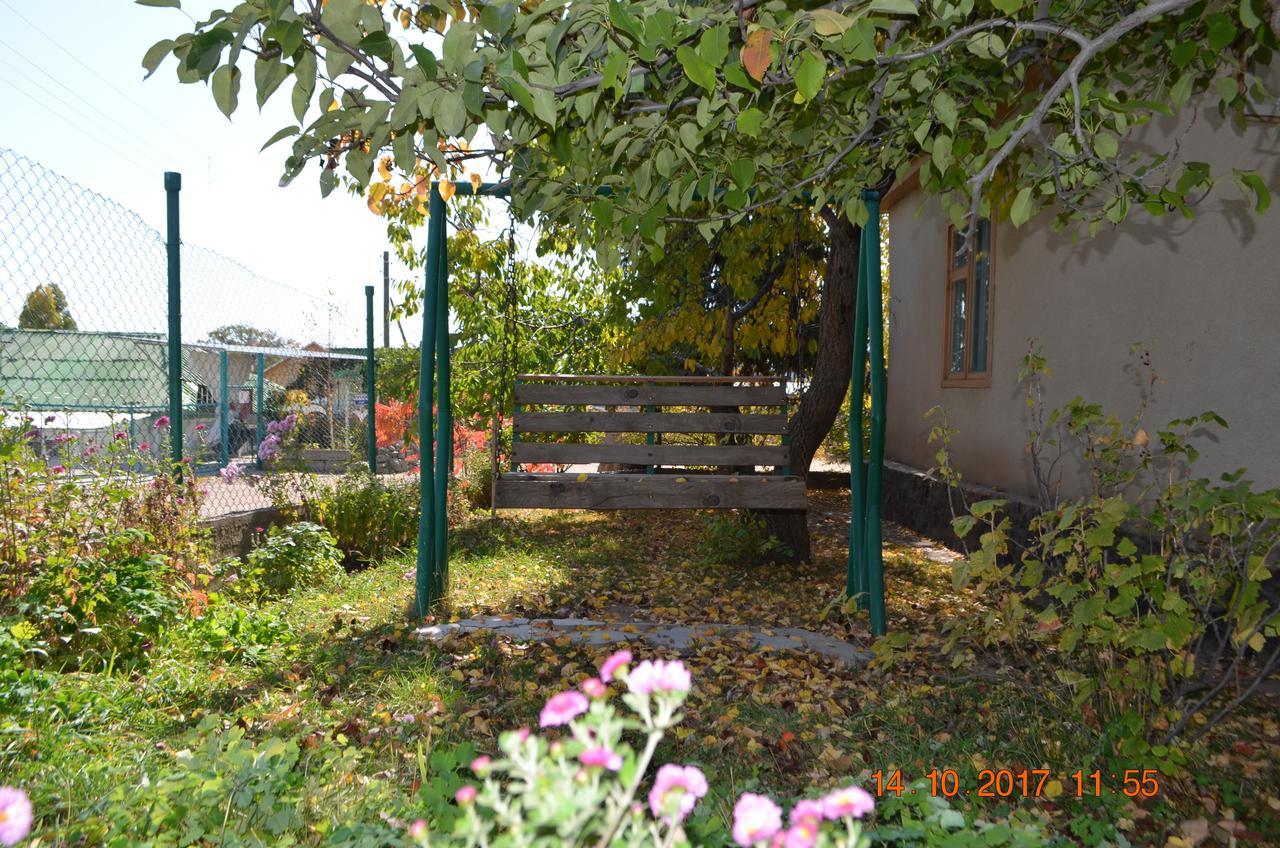 Petrovskaya Pristan Hotel Cholpon-Ata Kültér fotó